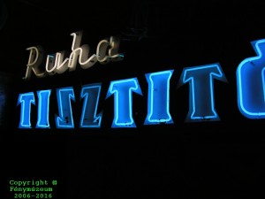 Ruhatisztító